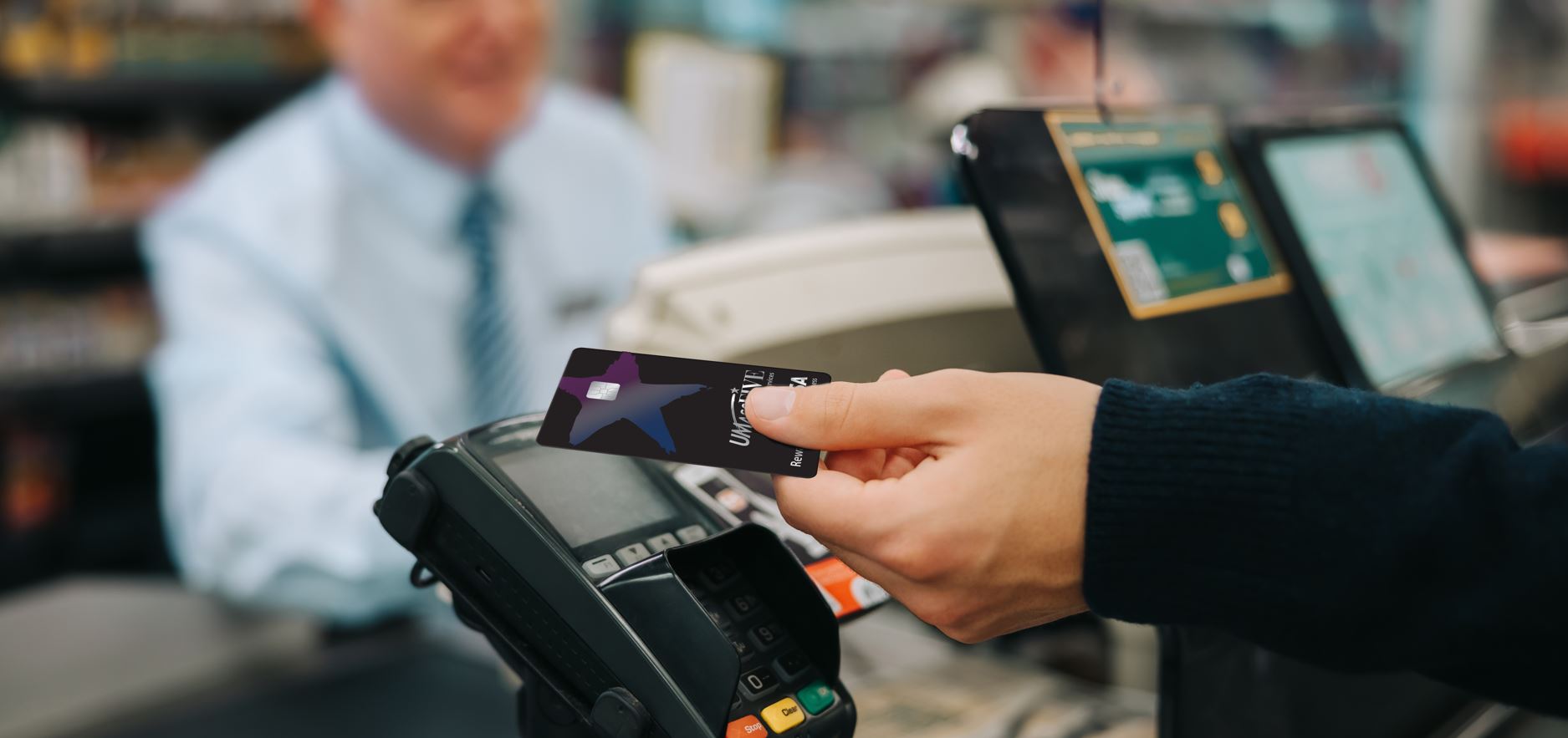 Member using Business Rewards Visa Credit Card